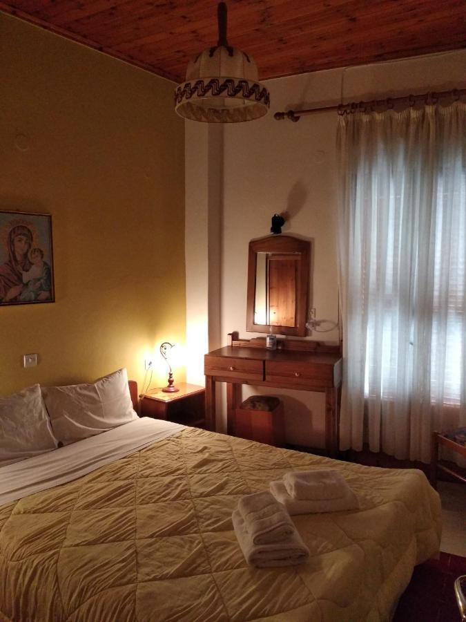 Elatos Rooms Mikrón Khoríon Exterior foto
