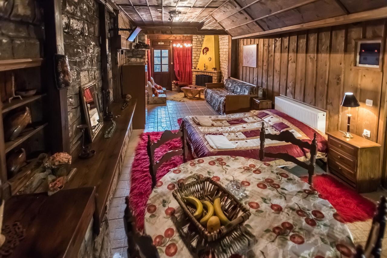 Elatos Rooms Mikrón Khoríon Exterior foto