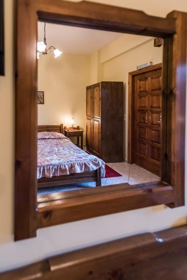 Elatos Rooms Mikrón Khoríon Exterior foto