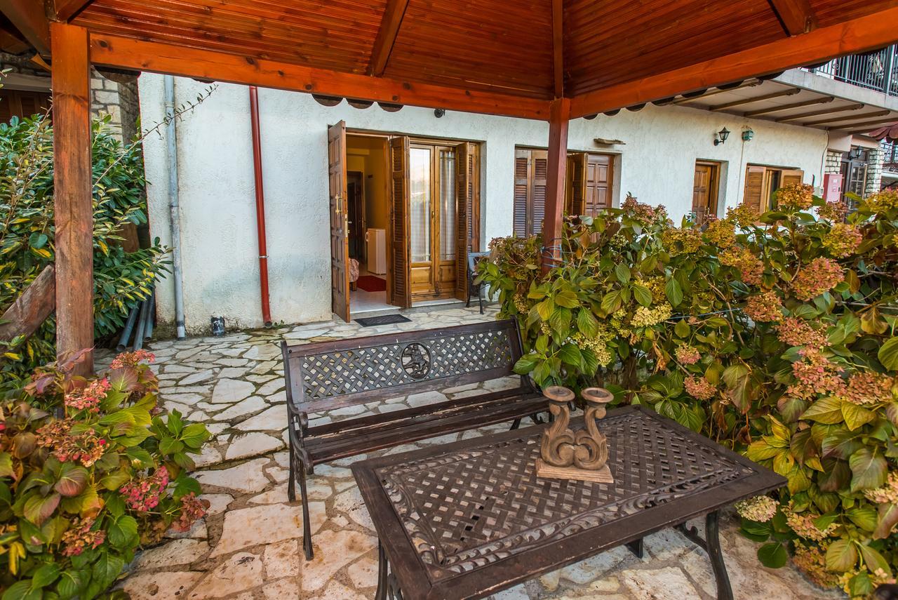Elatos Rooms Mikrón Khoríon Exterior foto